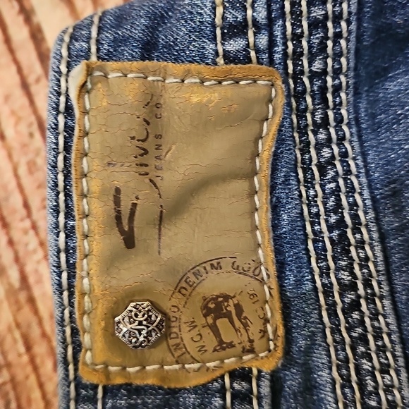 Silver Jeans Women's Boot Cut Jeans. Size 27/31 - Picture 3 of 6